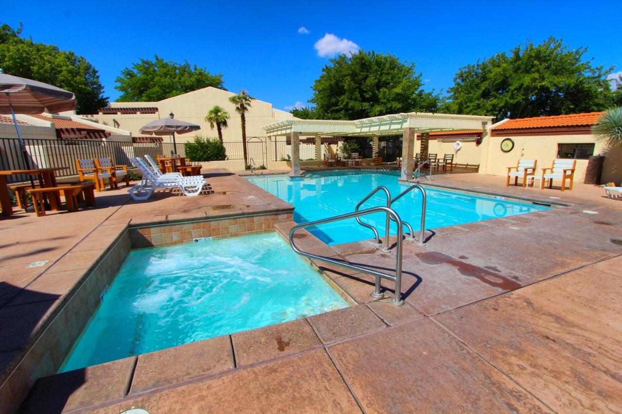 Villas At Southgate Saint George Extérieur photo