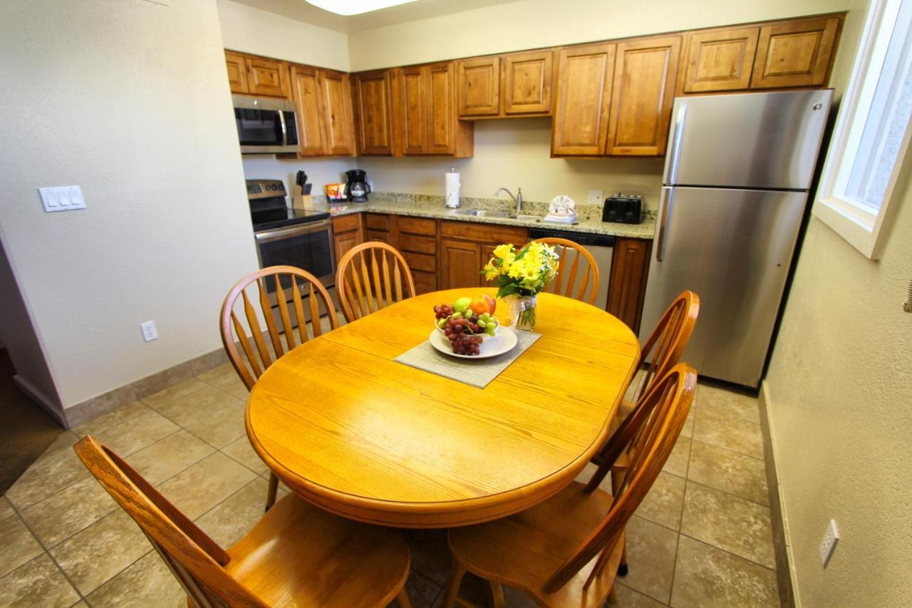 Villas At Southgate Saint George Extérieur photo