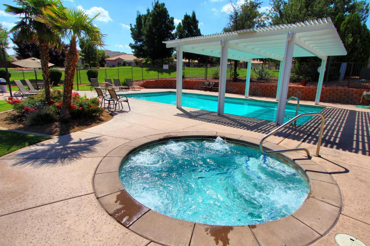 Villas At Southgate Saint George Extérieur photo